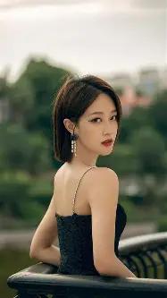 唐嫣首次公,开女儿萌照,可爱小手成,易倍体育平台,易倍体育官方网站,易倍体育登录入口,易倍体育app下载