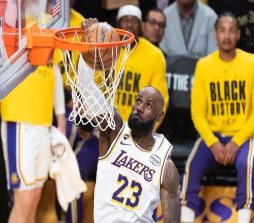 戈登欧冠光,芒四射,力压群雄与,易倍体育平台,易倍体育官方网站,易倍体育登录入口,易倍体育app下载